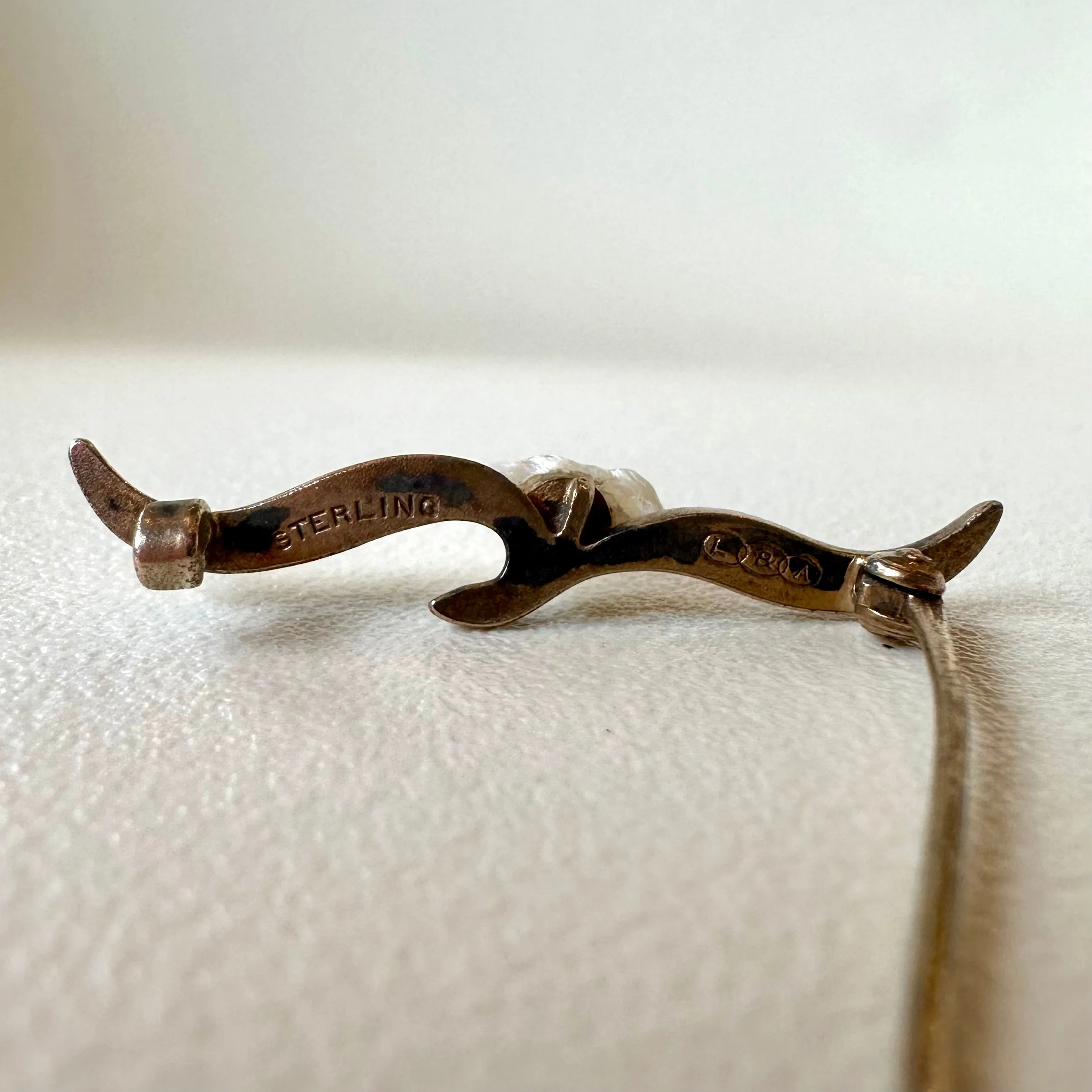 Vintage Art Nouveau Pearl & Sterling Beauty Pin (24)